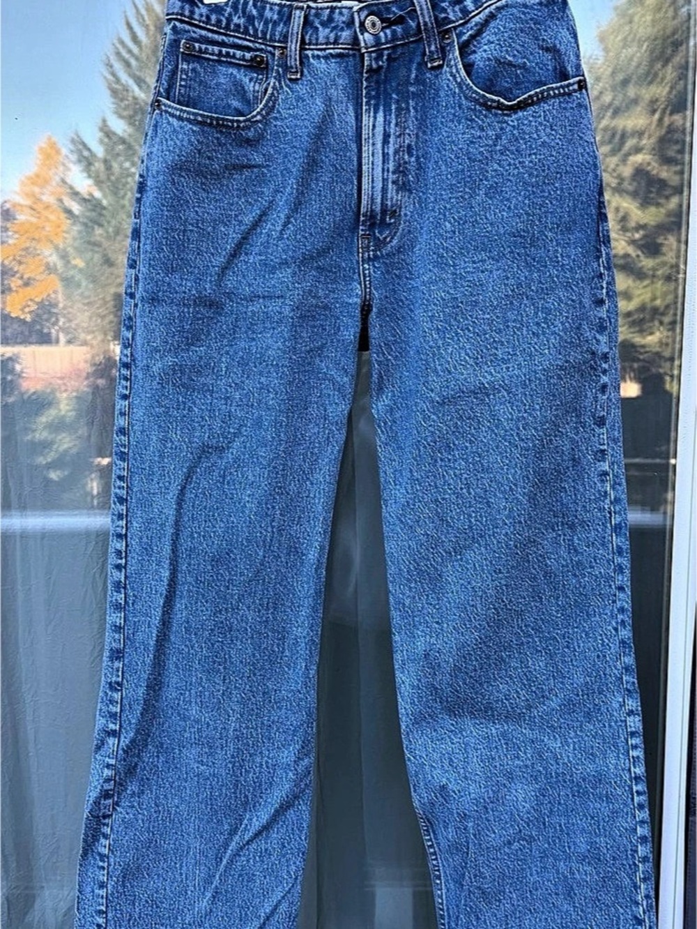 Abercrombie & Fitch The '90s Relaxed Jean High Rise Blue Waist 28
